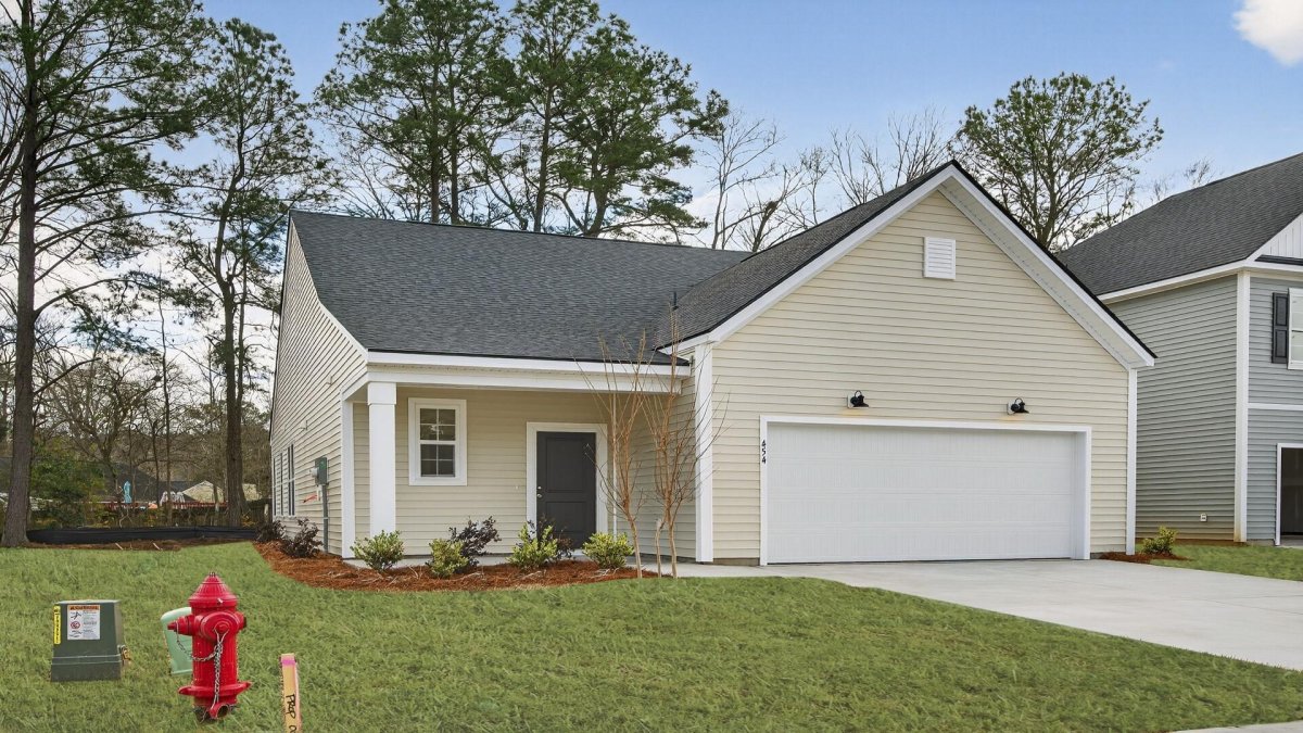 444 Cadbury Loop
