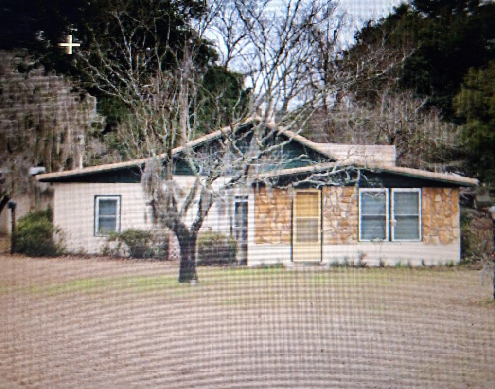 879 Miracle Dr
