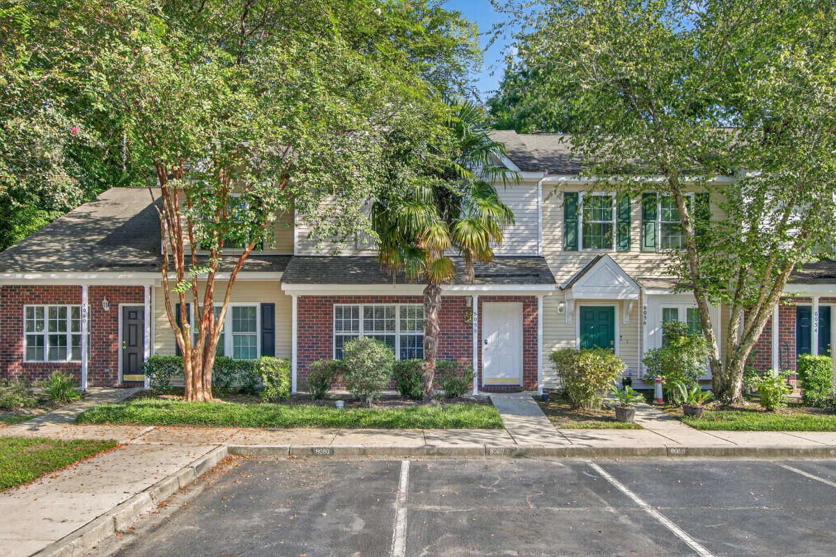 8058 Shadow Oak Drive