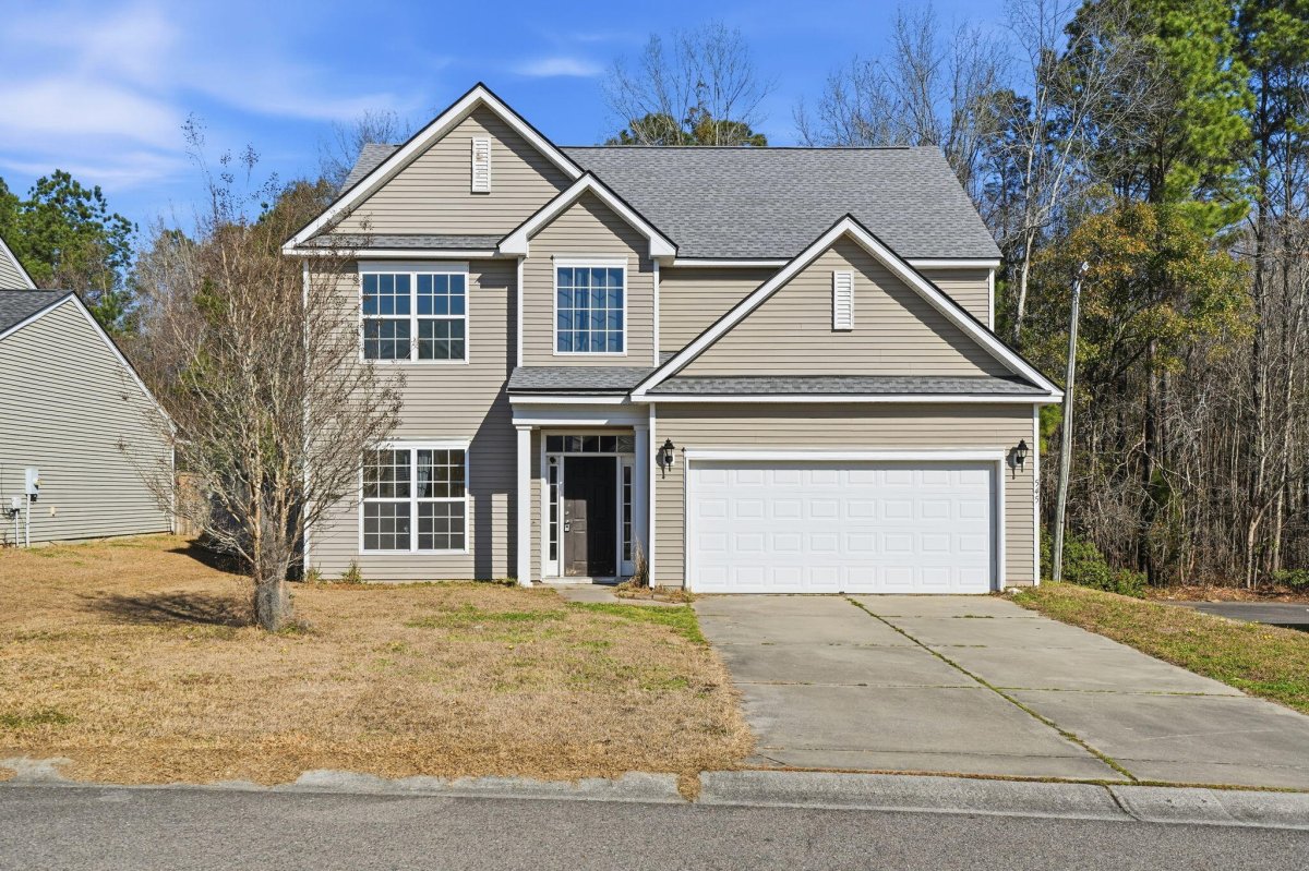 545 English Oak Circle