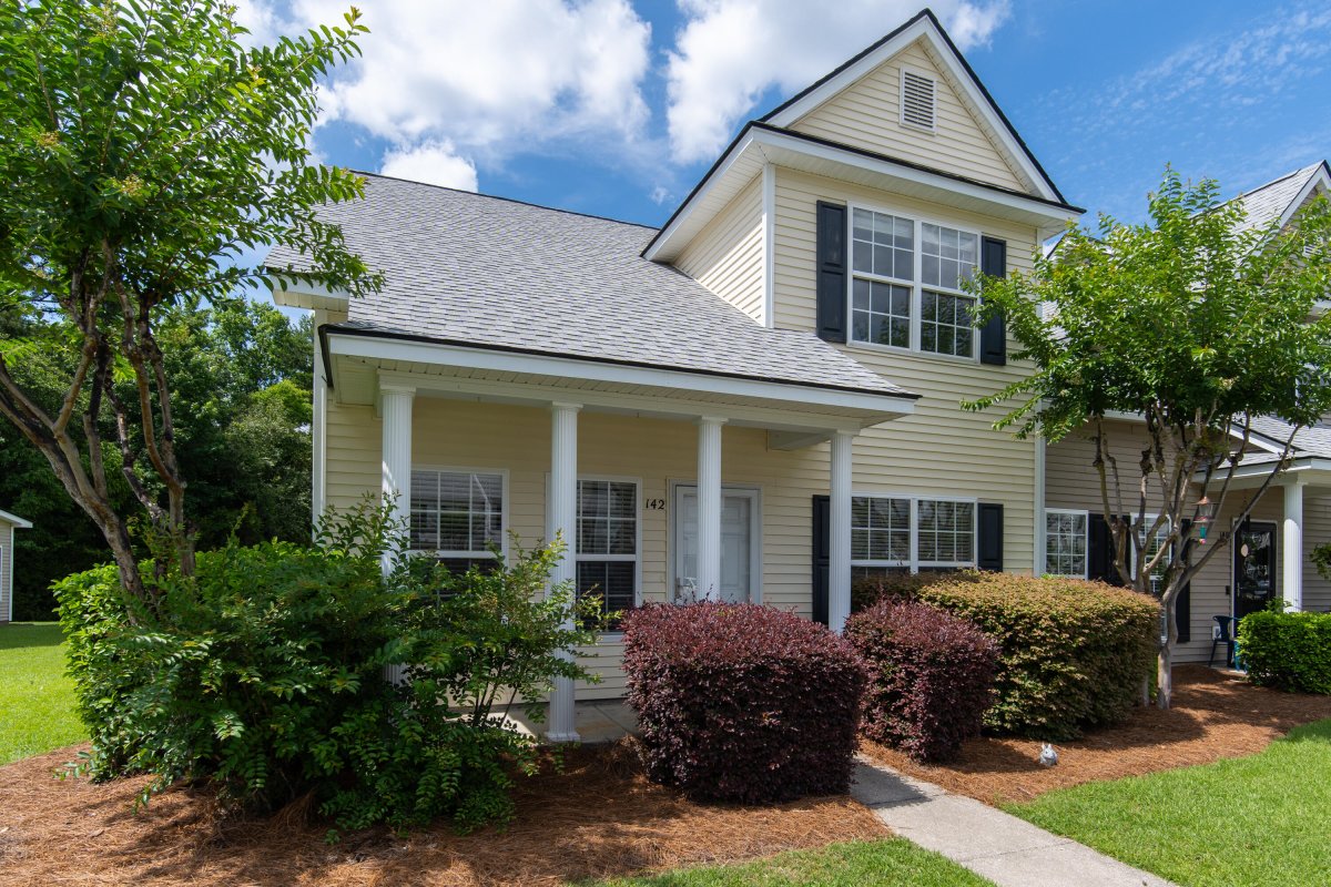 142 Black River Drive