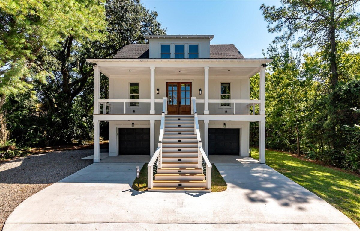 1216 Old Towne Road