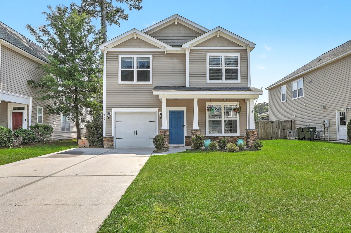 256 Oglethorpe Circle