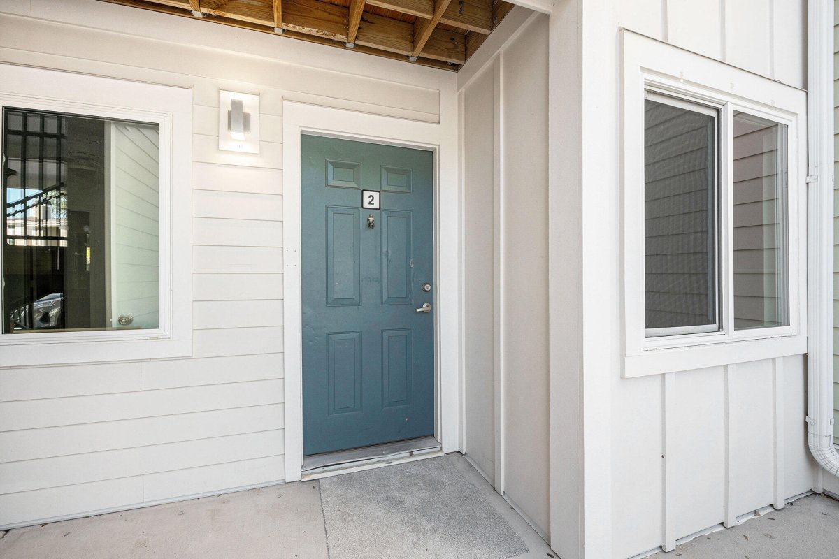 272 Alexandra Drive 2