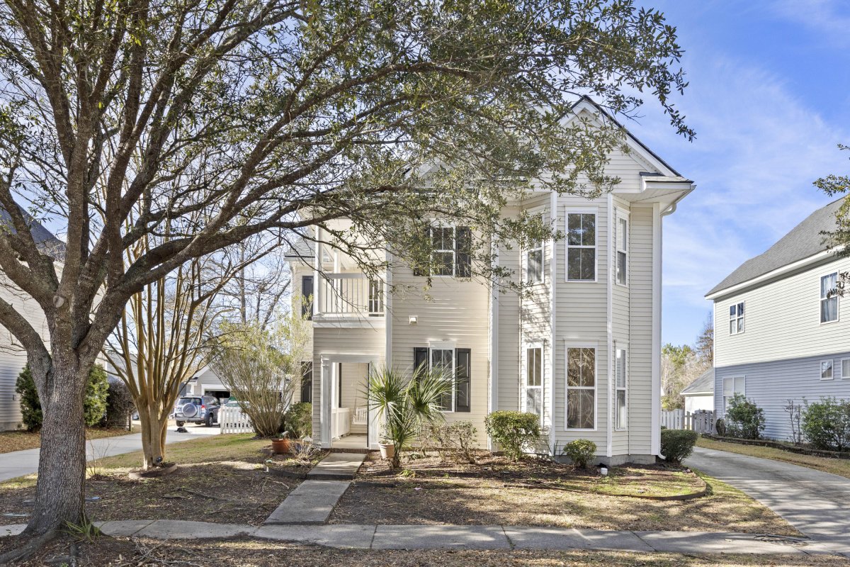 43 Regency Oaks Drive