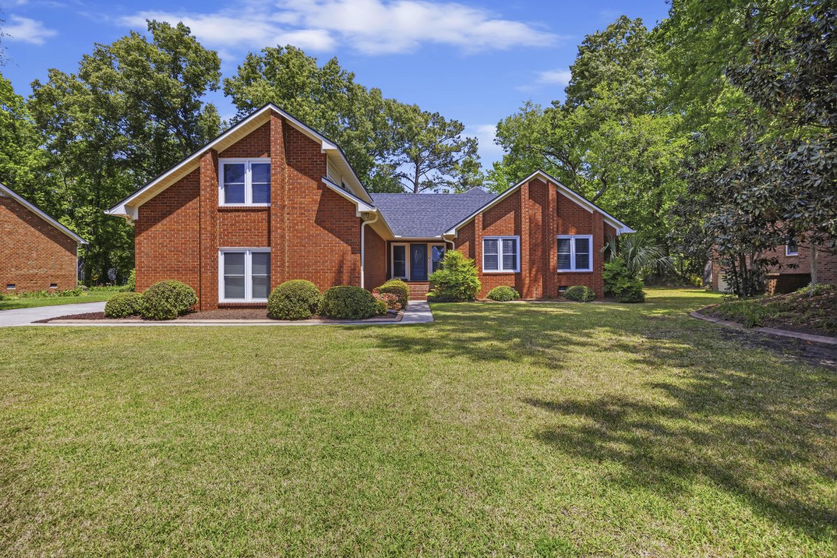 2171 Hunter Creek Drive