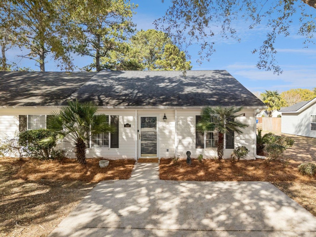 1442 Amanda Park Lane
