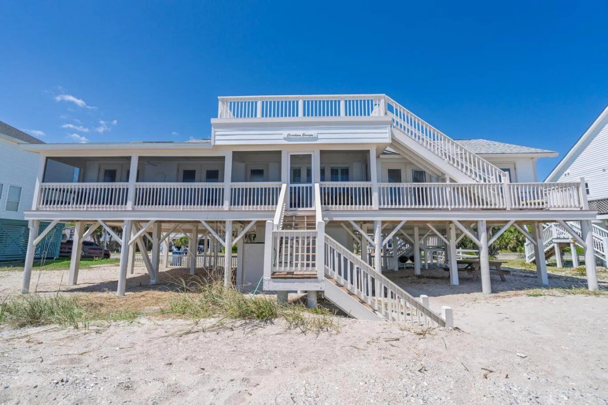 142 Palmetto Boulevard