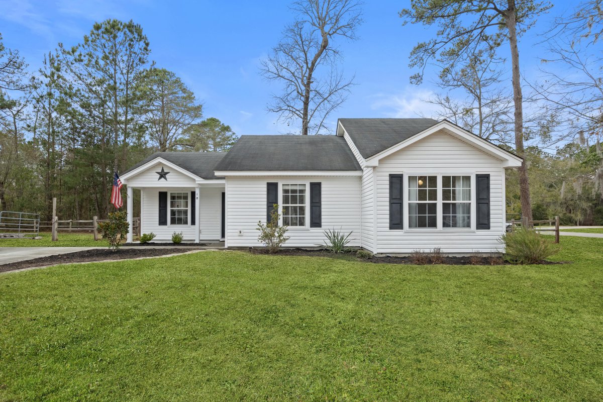 18 Royal Star Drive