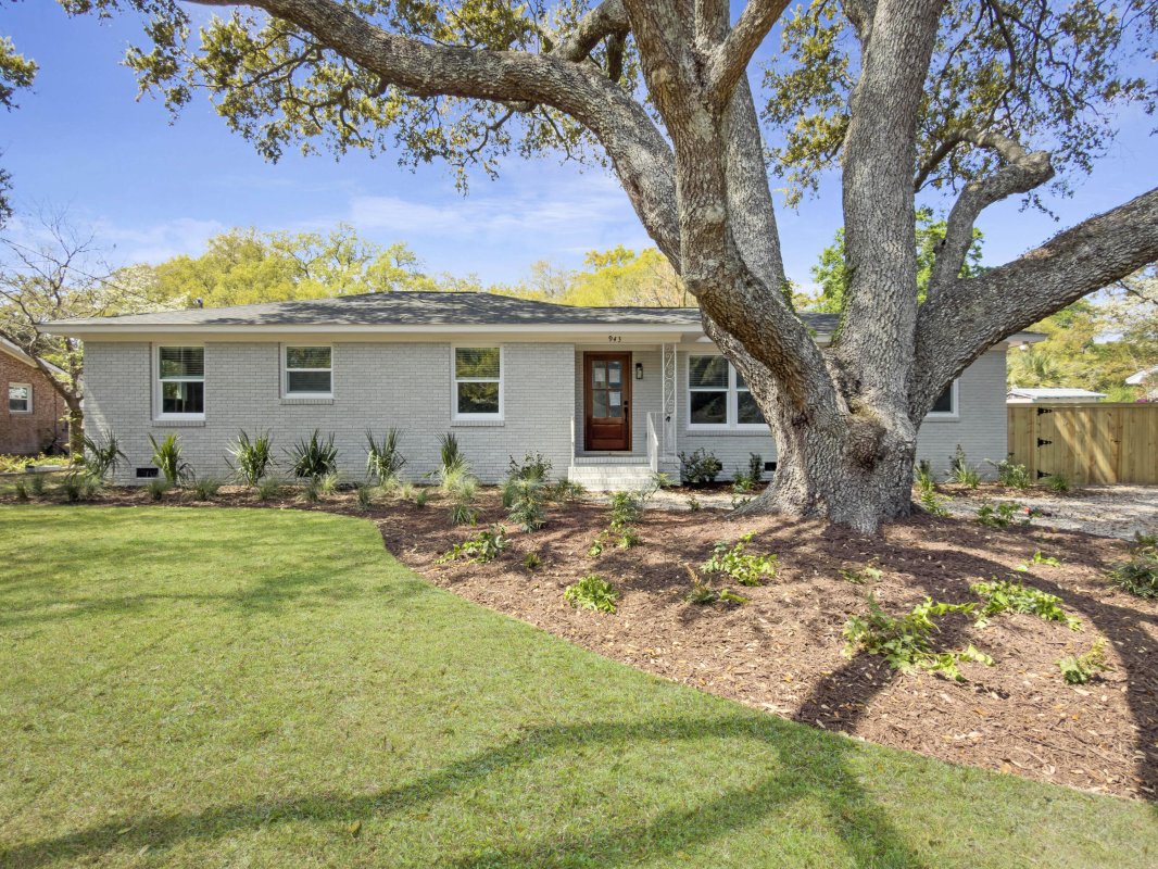 943 Mikell Drive