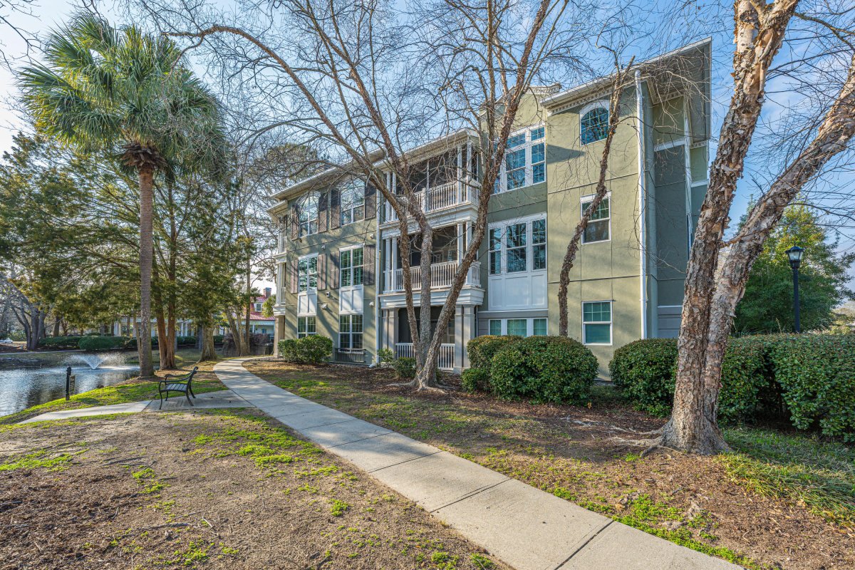 1313 Telfair Way