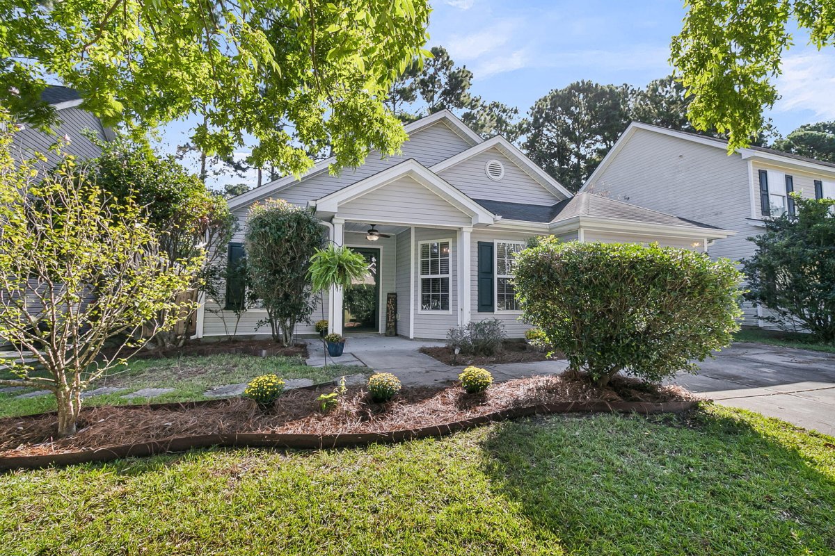 207 Bainsbury Lane