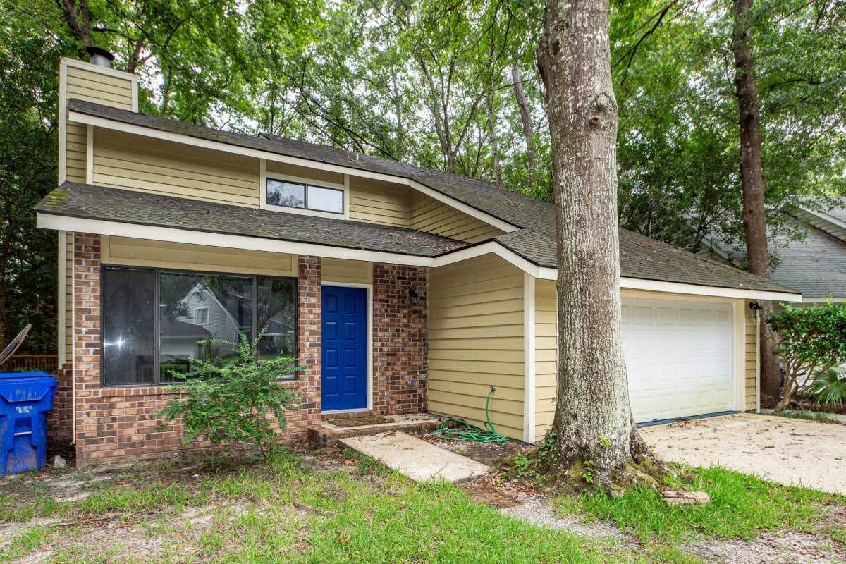 7820 Racquet Road