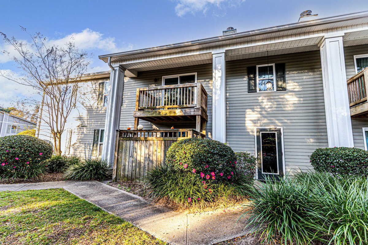 1402 Camp Road 3f