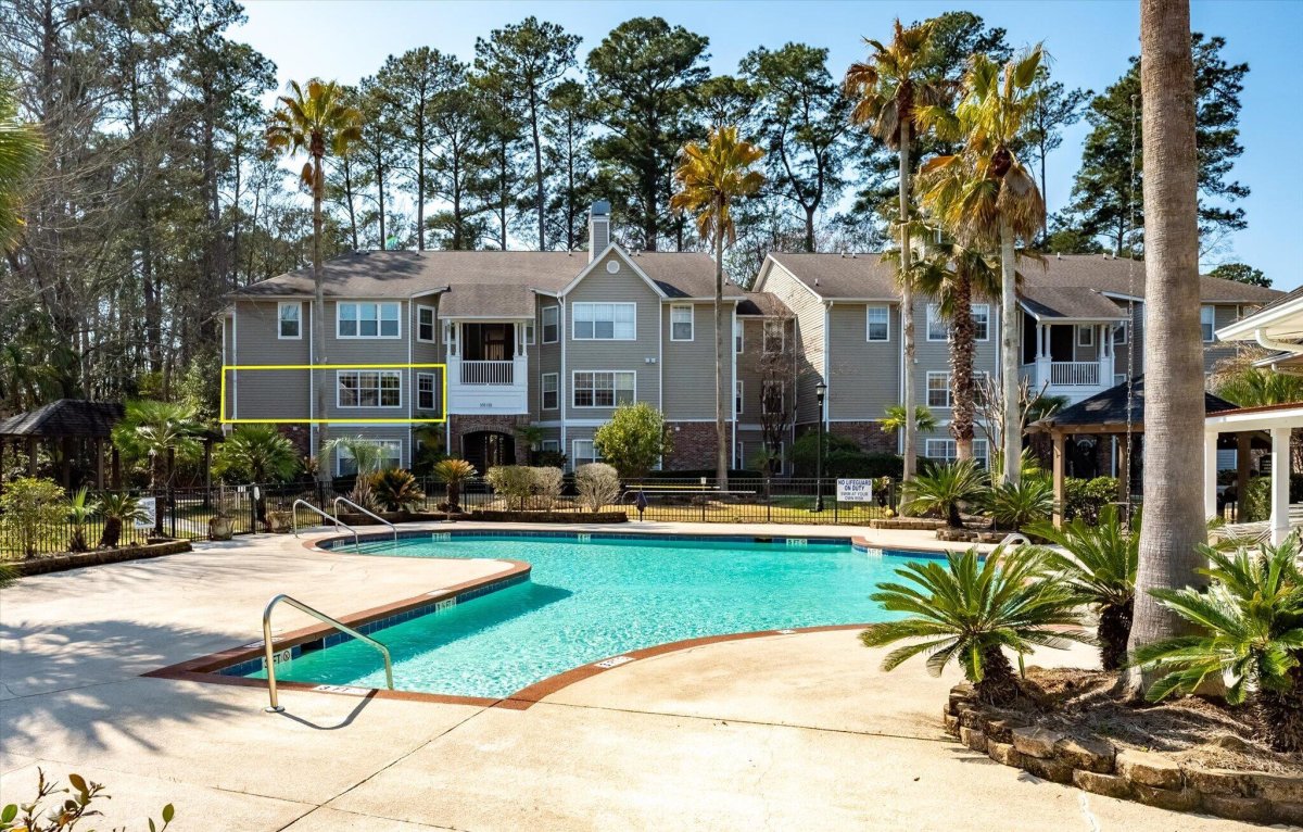 188 Midland Parkway Apt 105