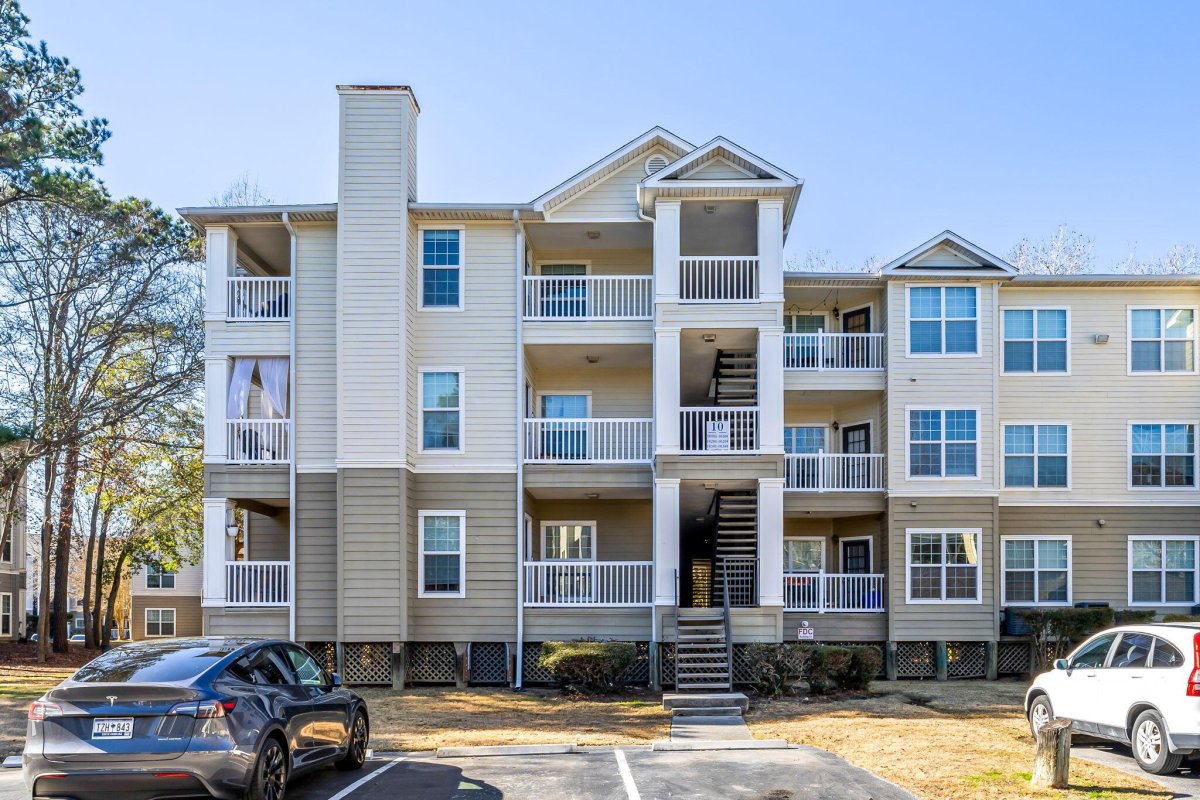 700 Daniel Ellis Drive 10301