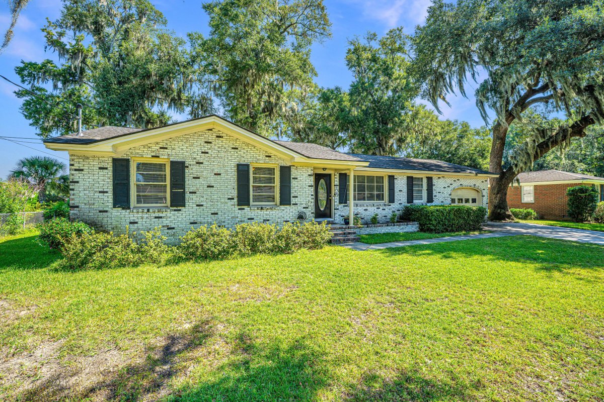 5310 Helene Drive