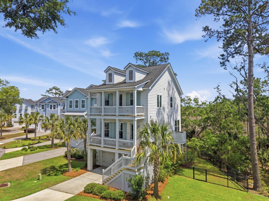820 Forrest Drive