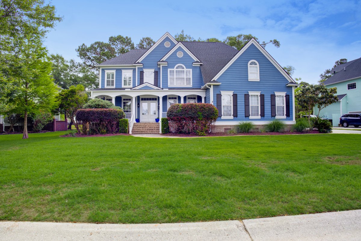 2772 Oak Manor Drive