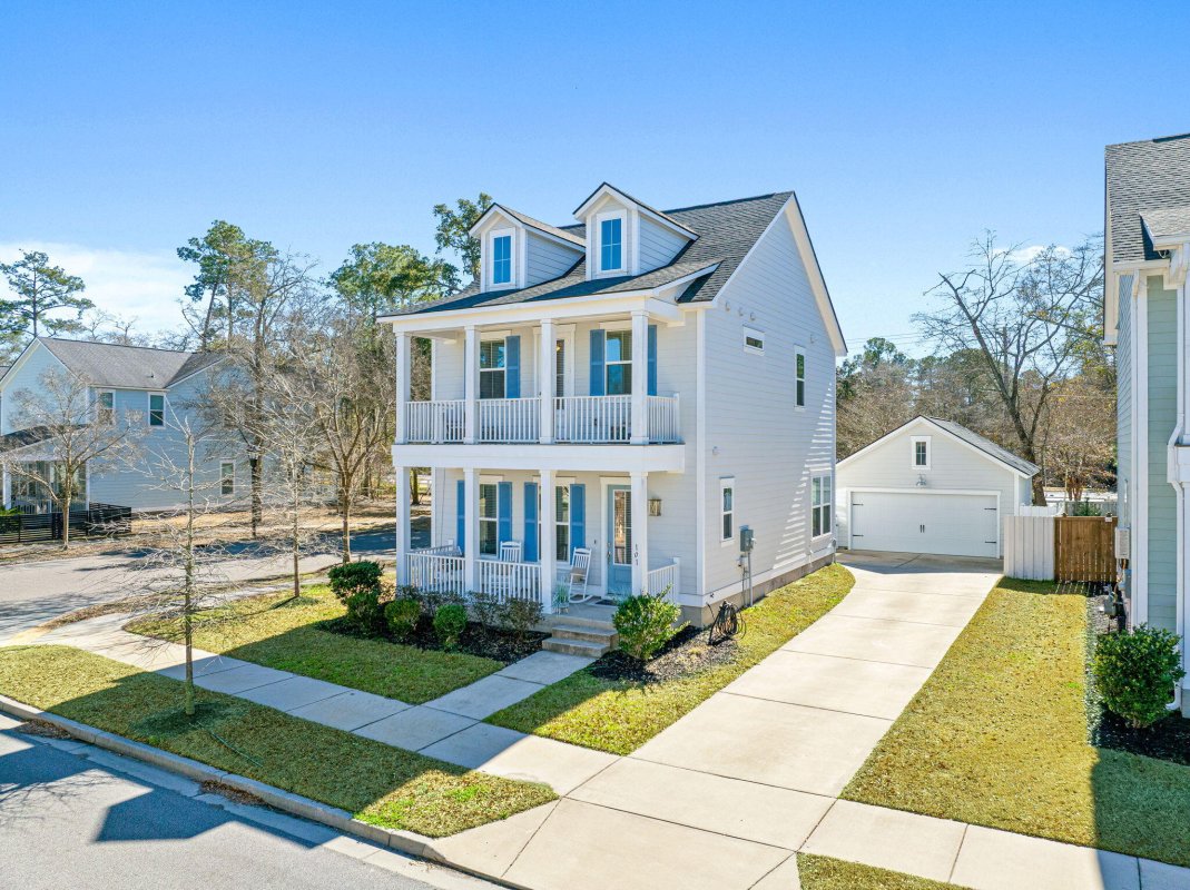 101 W Respite Lane