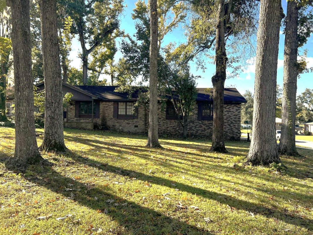 115 Hartford Drive