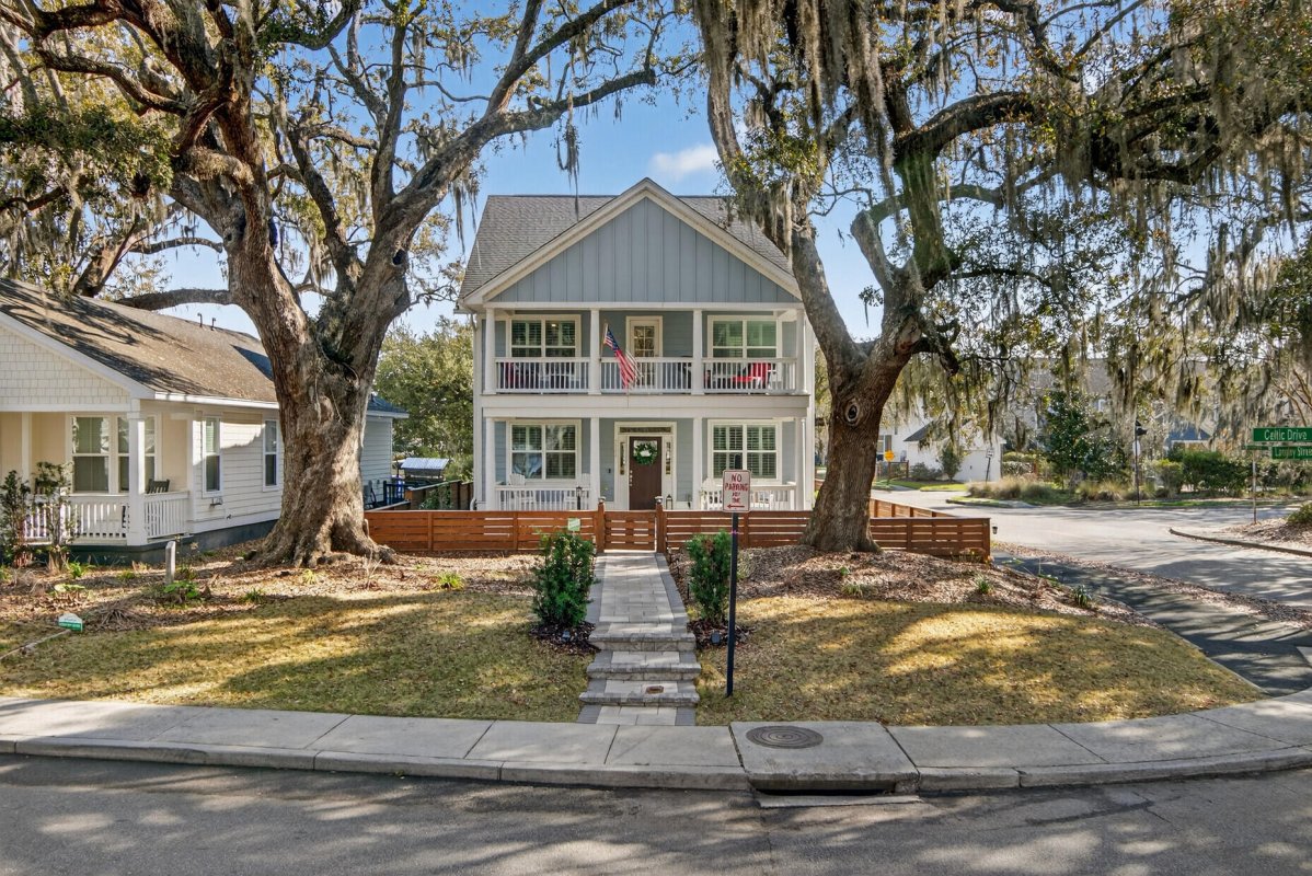 5106 Celtic Drive