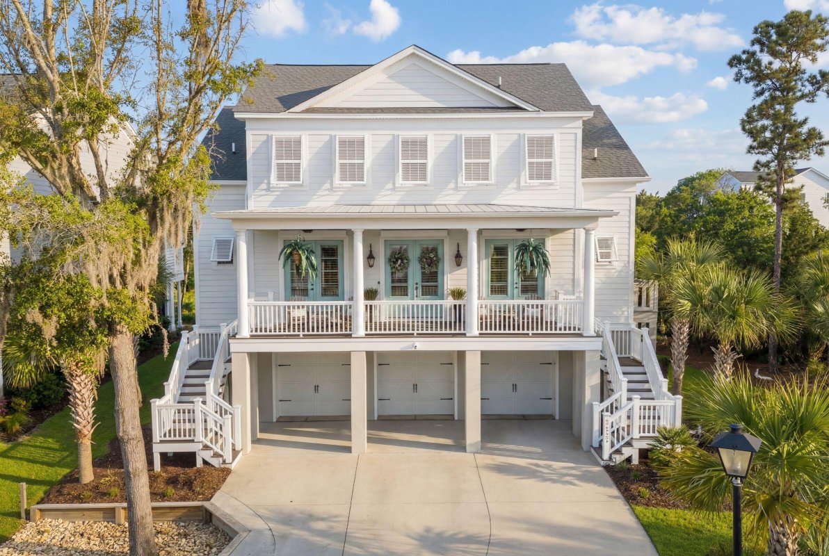 1537 Menhaden Lane