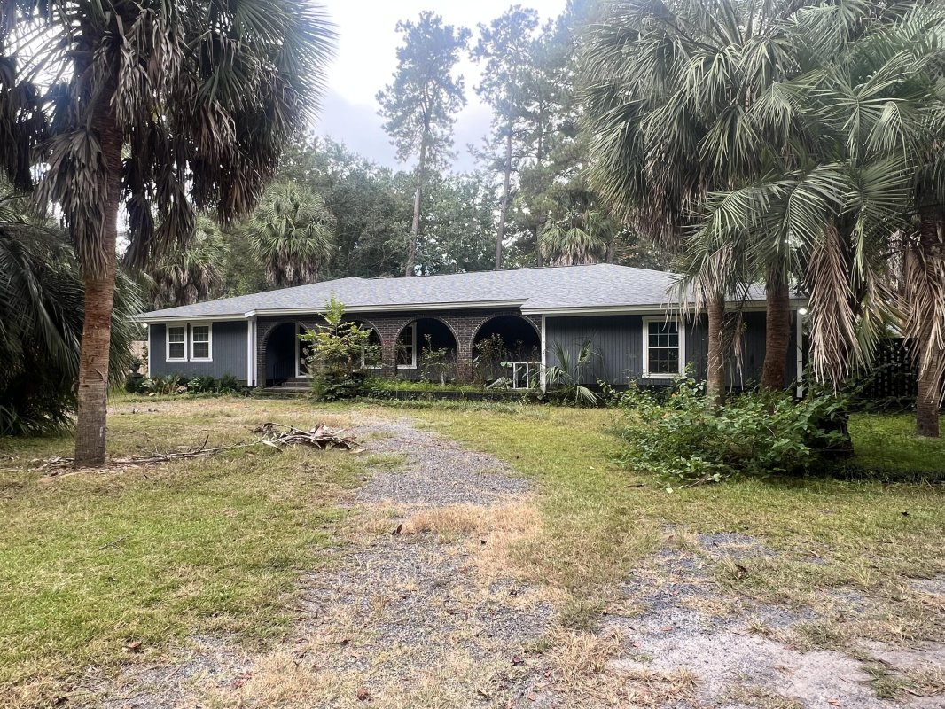 138 Acline Avenue