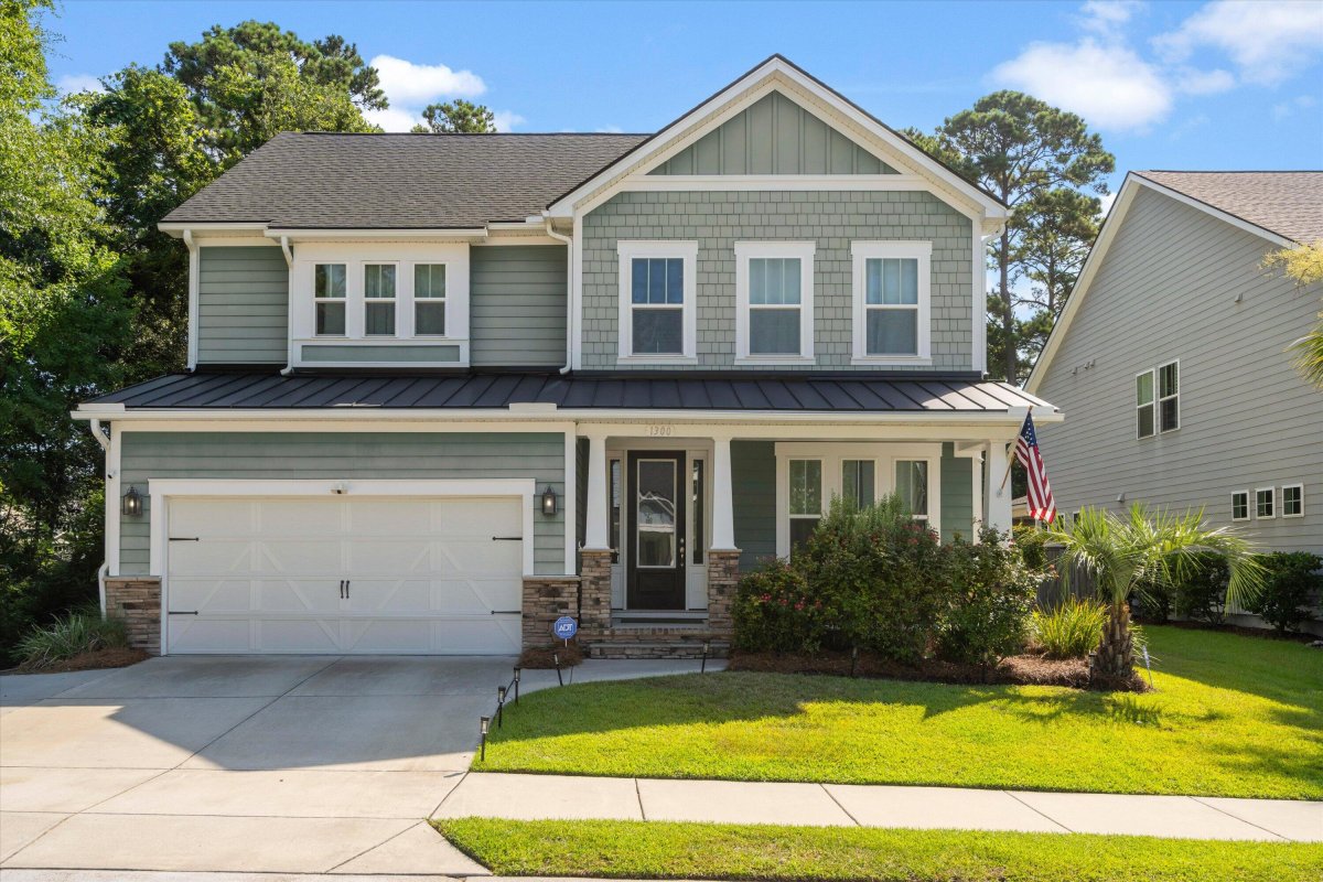 1300 Enfield Lane