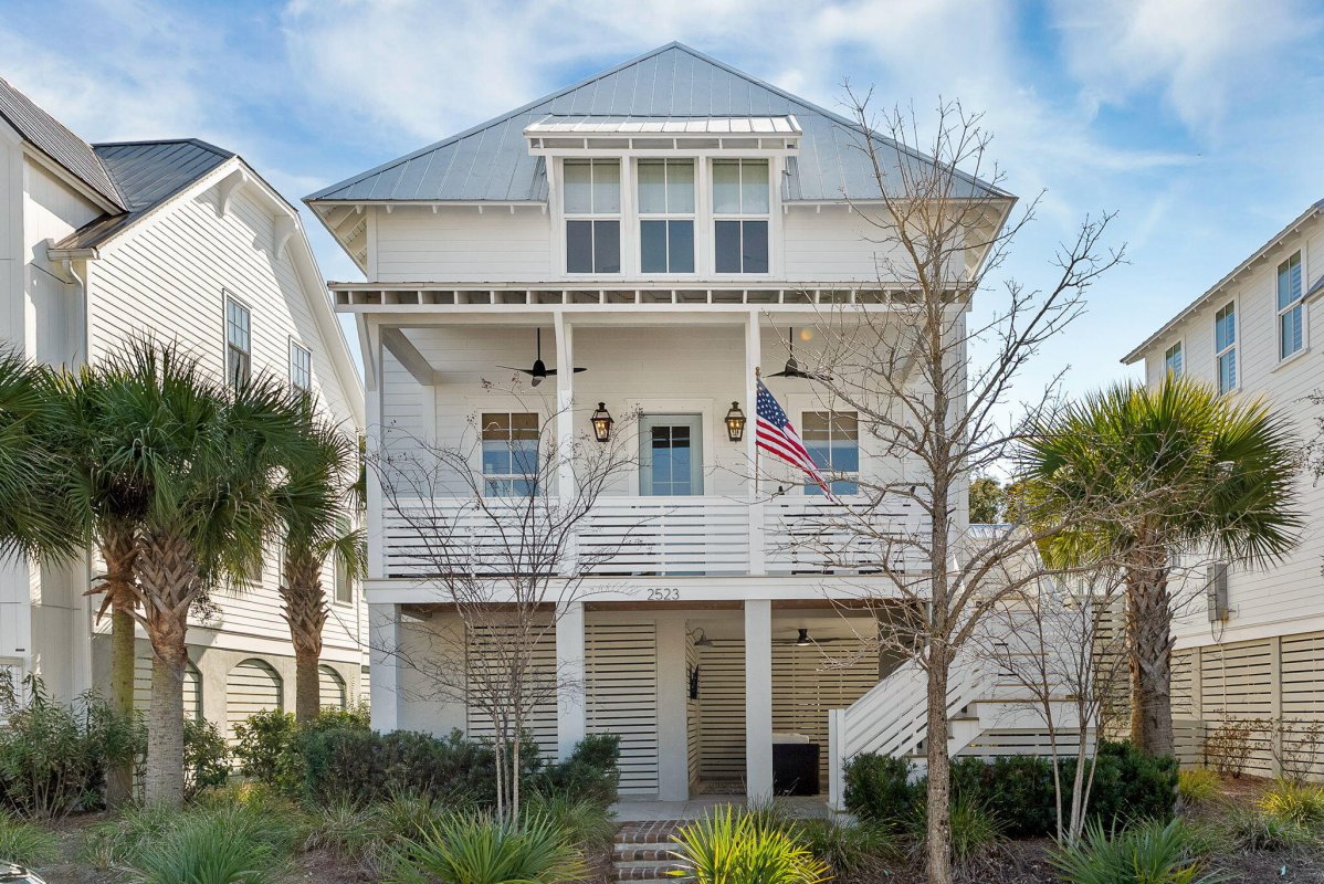 2523 Helmsman Road