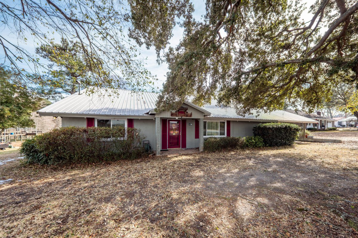 138 Pineridge Road