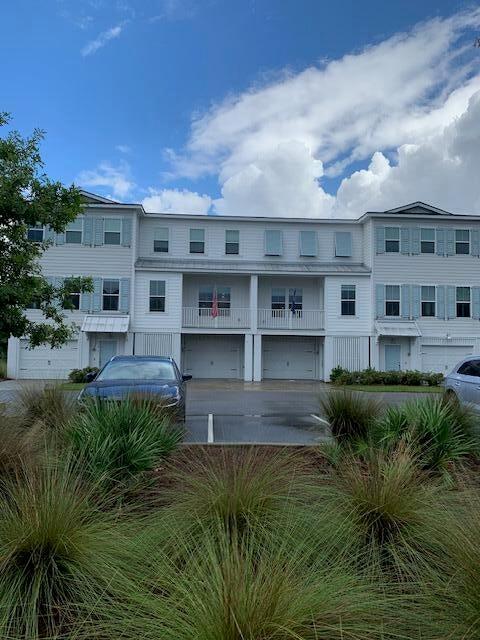 812 Kings Oak Court 2