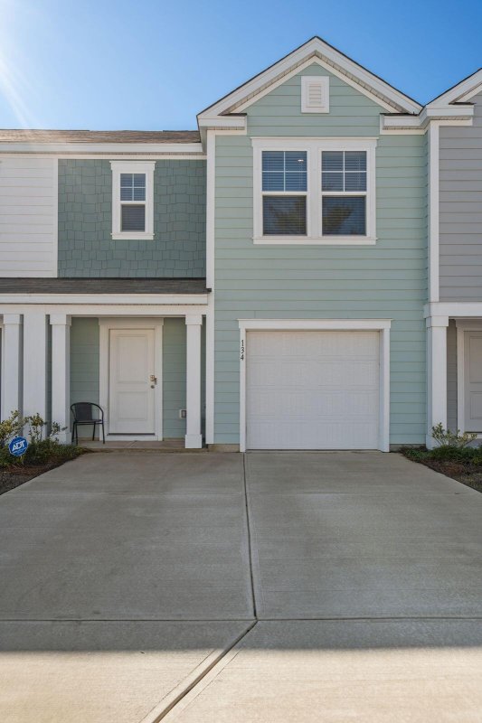 134 Orchid Bloom Circle