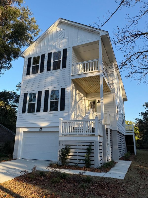 620 N Shore Drive