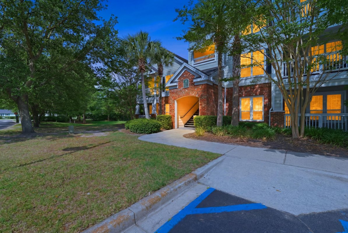 45 Sycamore Avenue 1434