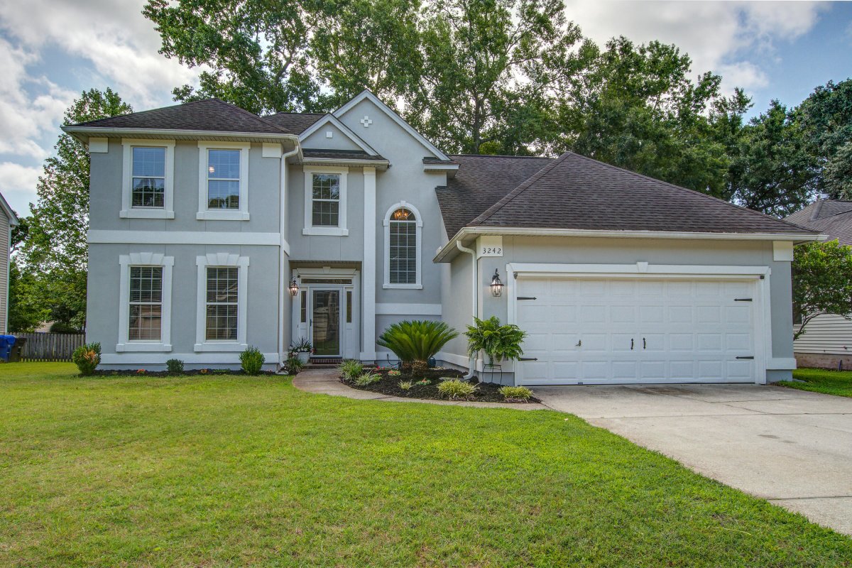 3242 Heathland Way