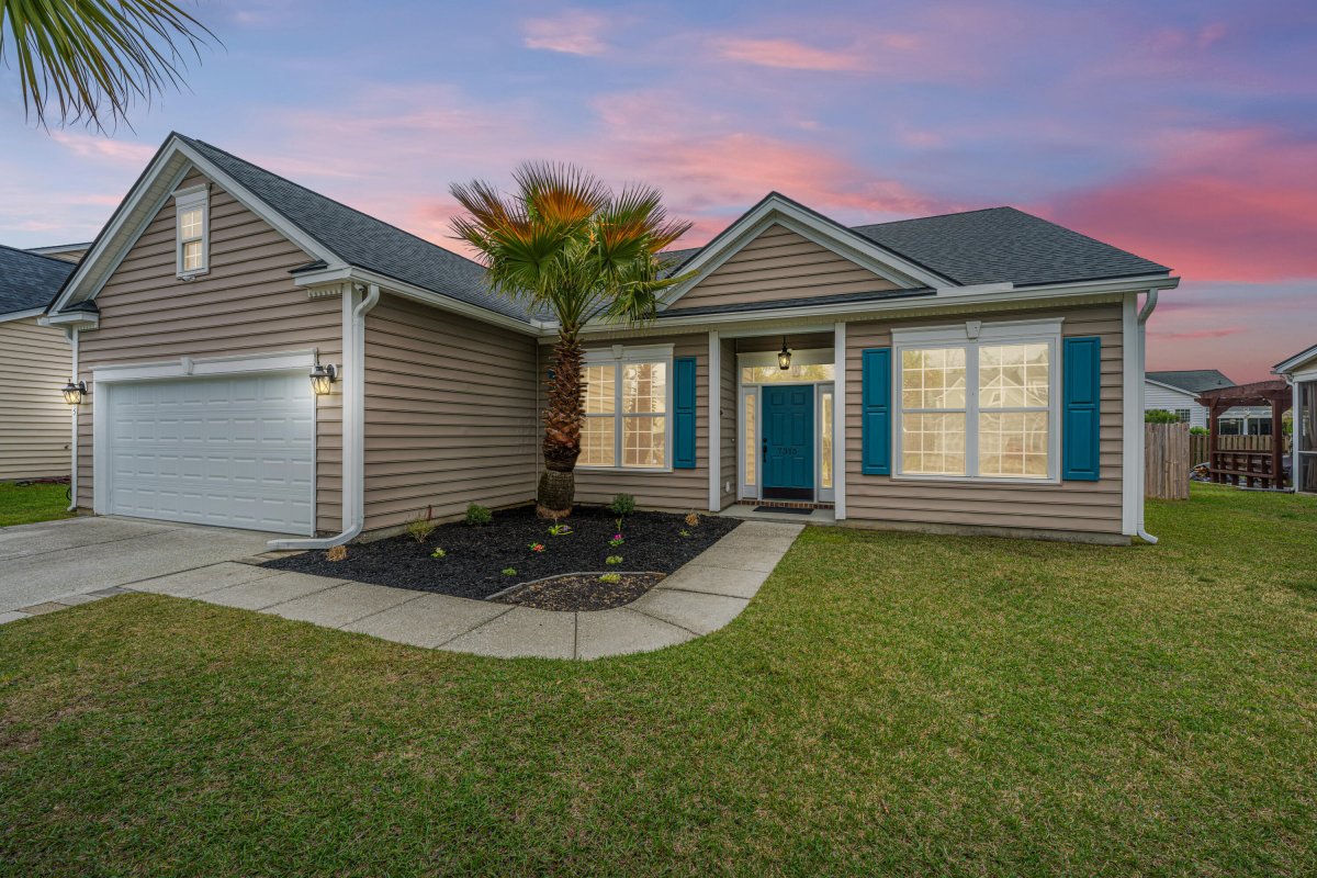 7315 Coopers Hawk Drive