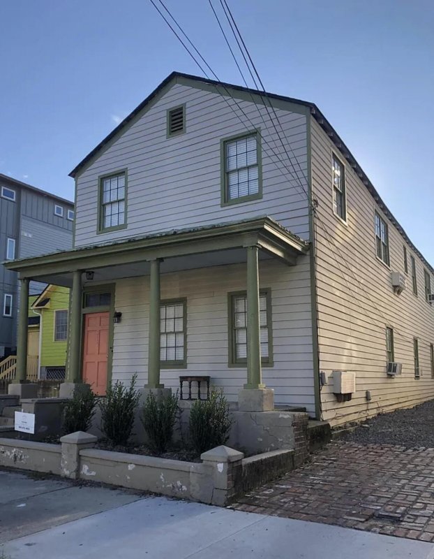 319 Ashley Avenue