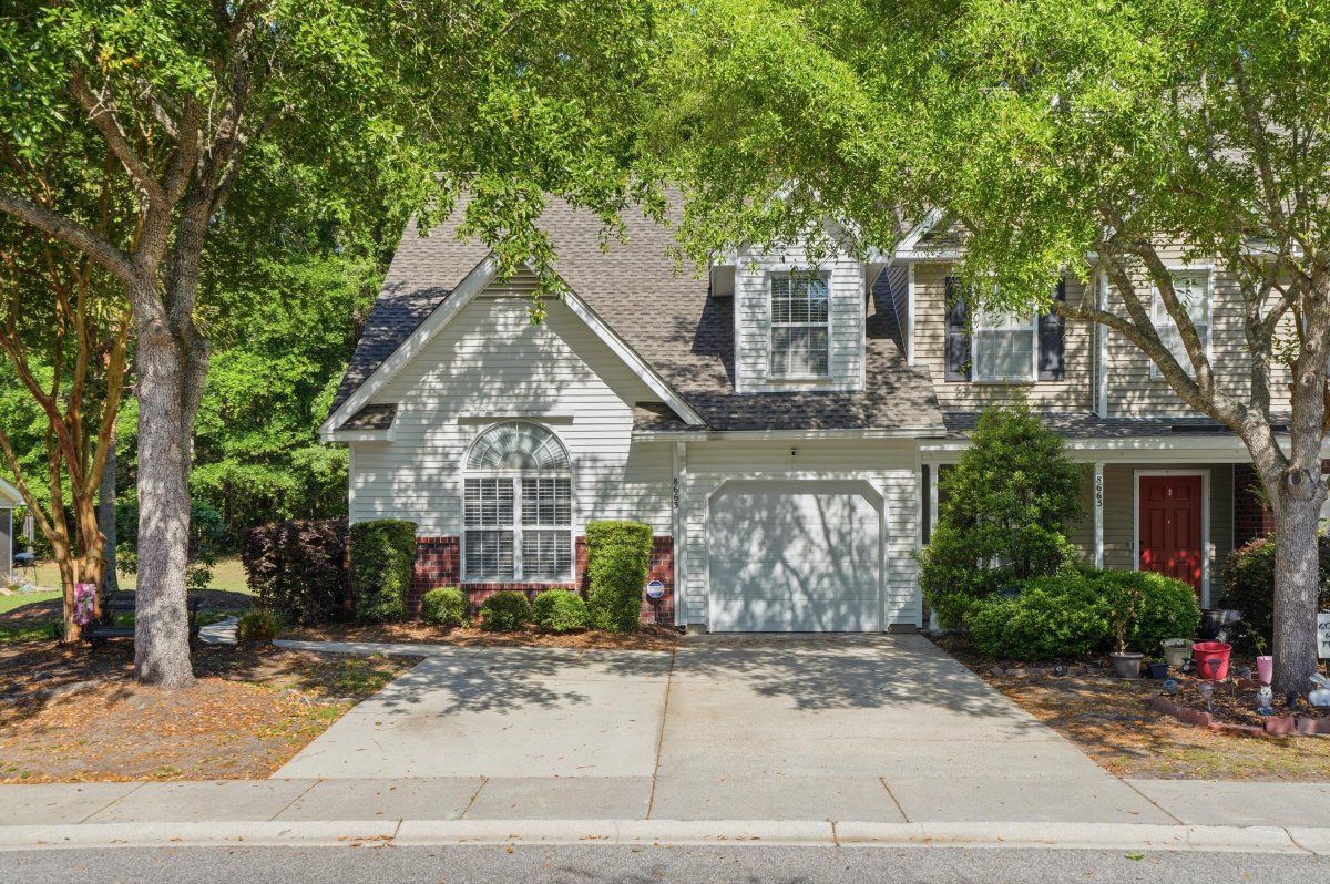 8663 Grassy Oak Trail