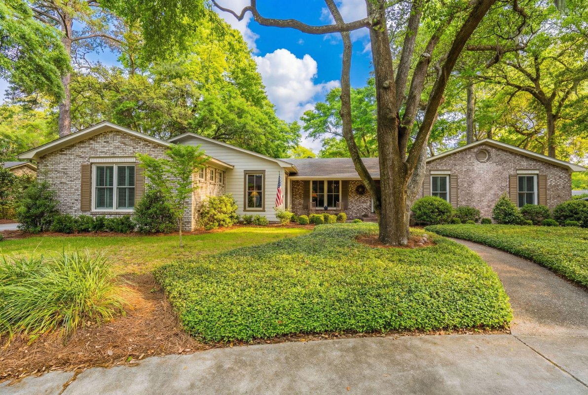 288 Molasses Lane