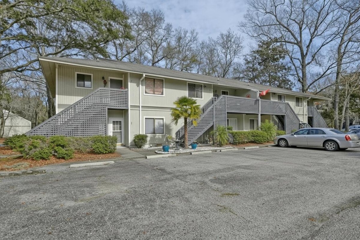 2754 Jobee Drive 6