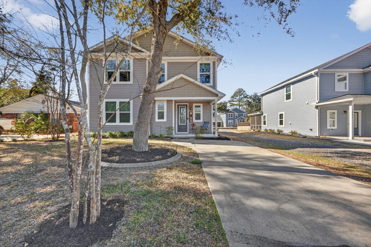1723 W Avalon Circle