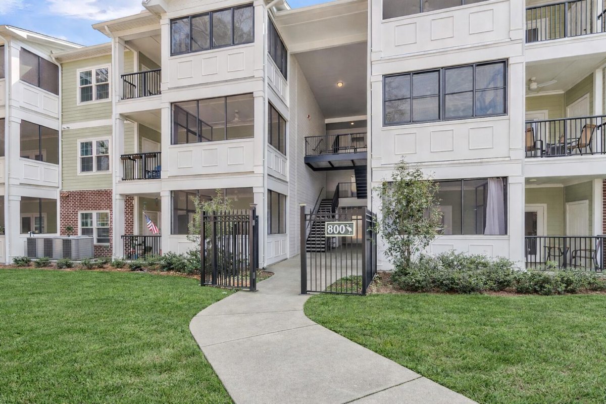 1025 Riverland Woods Place Apt 801