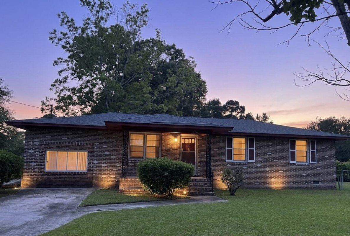 1300 White Drive