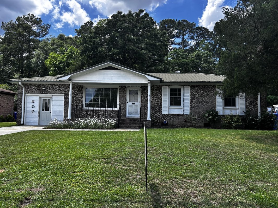 4722 Foxwood Drive