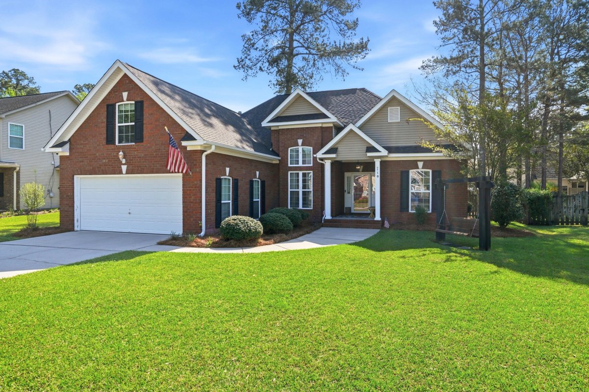 110 Long Cove Bend