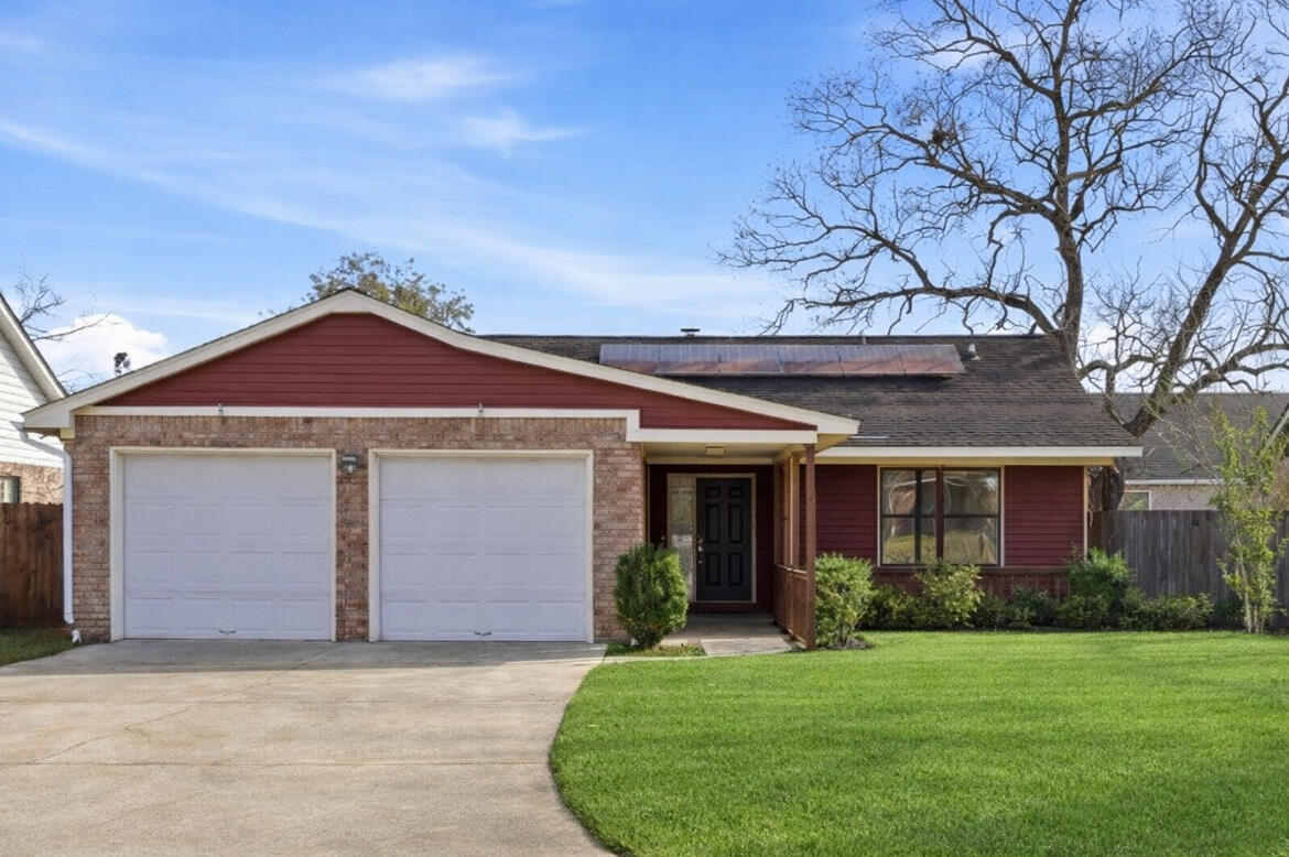 114 Evergreen Magnolia Avenue