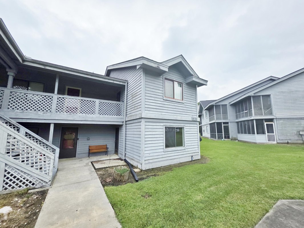 1304 Tailrace Drive