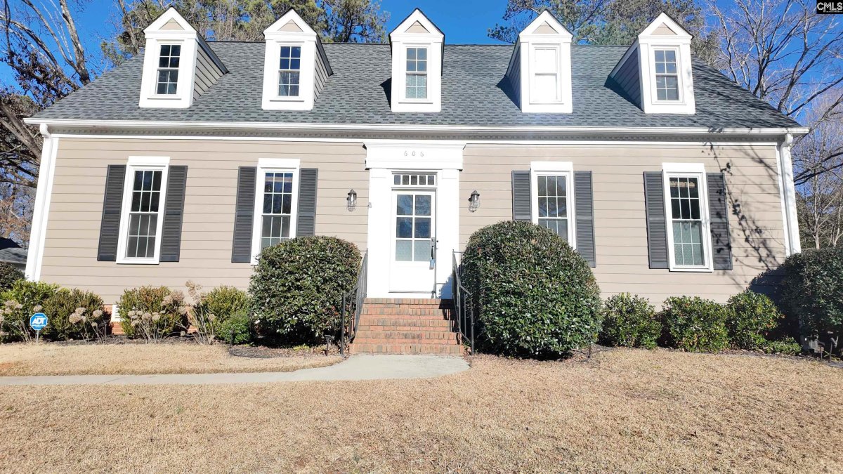 606 Timberleaf Court