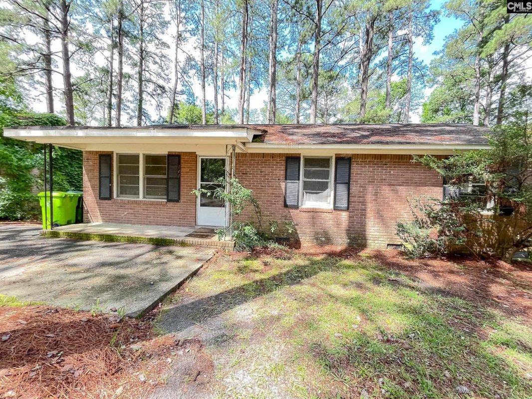 141 Westbridge Road